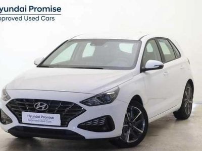 Usado Hyundai i30 110 CV (80 kW) 2024 Blanco