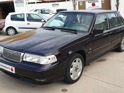 Usado Volvo S90 180 CV (132 kW) 1997 Morado Berlina