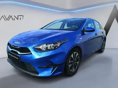 Usado Kia Ceed 100 CV (73 kW) 2025 Azul Utilitario