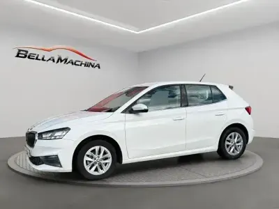 Usado Skoda Fabia Ambition 95 CV (69 kW) 2023 Blanco Utilitario