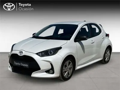 Usado Toyota Yaris Active 116 CV (85 kW) 2025 Utilitario