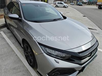 Gris / plata Usado 2019 Honda Civic Sport Plus Berlina | 24.000 € (Un poco caro)