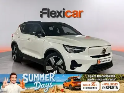 Usado Volvo XC40 Core 175 kW (238 CV) 2023 Blanco SUV