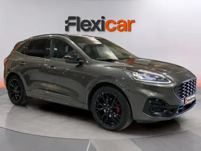Usado Ford Kuga ST-Line 150 CV (110 kW) 2023 Gris SUV