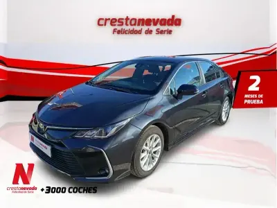 Usado Toyota Corolla Advance 125 CV (91 kW) 2023 Negro Berlina
