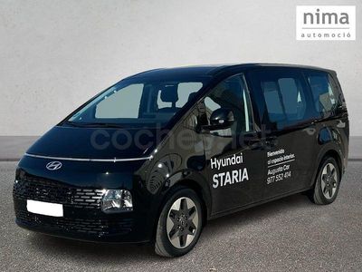 Usado Hyundai Staria 225 CV (165 kW) 2025 Negro Monovolumen