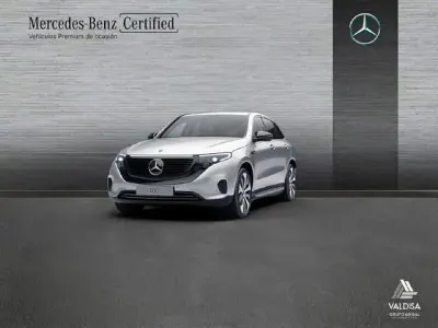 Usado Mercedes EQC400 Electric Art 300 kW (408 CV) 2020 Plata hightech SUV