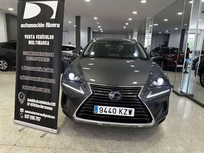 Lexus NX300h