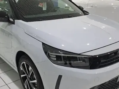 Nuevo Opel Corsa 101 CV (74 kW) 2026 Kontur white Utilitario