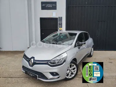 Usado Renault Clio IV Business 90 CV (66 kW) 2019 Gris / plata Berlina