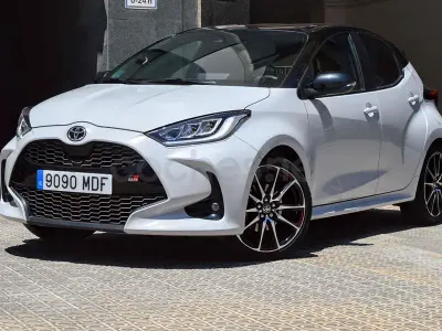 Usado Toyota Yaris Hybrid