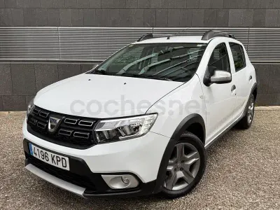 Usado Dacia Sandero Stepway Ambiance 90 CV (66 kW) 2018 Blanco Berlina