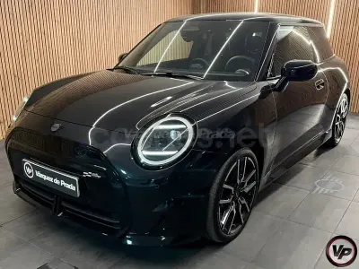 Usado Mini Cooper SE Essential 160 kW (218 CV) 2024 Eléctrico Utilitario
