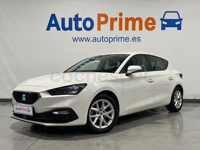 Usado Seat Leon Style 116 CV (85 kW) 2021 Blanco Berlina