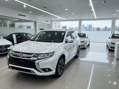 Mitsubishi Outlander P-HEV