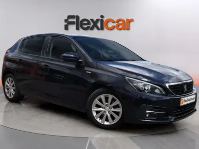Usado Peugeot 308 Access 110 HP (80 kW) 2020 Preto Sedan
