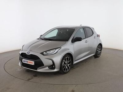 Usado 2022 Toyota Yaris Hybrid Style | 21.523 € (Precio justo)