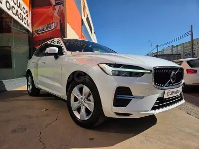 Usado Volvo XC60 Core 197 CV (144 kW) 2024 Blanco SUV