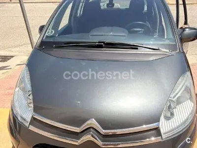 Usado Citroën Grand C4 Picasso Exclusive 112 CV (82 kW) 2012 Marrón Monovolumen