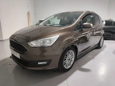 Usado Ford C-MAX Trend 120 CV (88 kW) 2016 Marrón Monovolumen