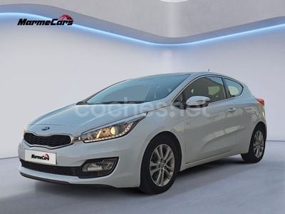 Usado Kia ProCeed 110 CV (80 kW) 2013 Blanco Utilitario