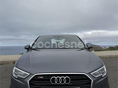 Usado Audi A3 Sport 110 CV (80 kW) 2017 Gris / plata Berlina