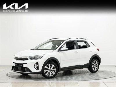 Usado Kia Stonic 101 CV (74 kW) 2024 Blanco SUV