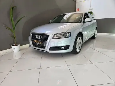 Usado Audi A3 Ambition 160 CV (117 kW) 2010 Gris / plata Utilitario