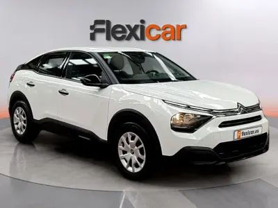 Begagnad Citroën C4 Feel 110 HK (80 kW) 2022 Vit Sedan