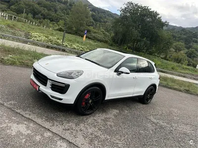 Usado Porsche Cayenne Turbo 520 CV (382 kW) 2016 Blanco SUV