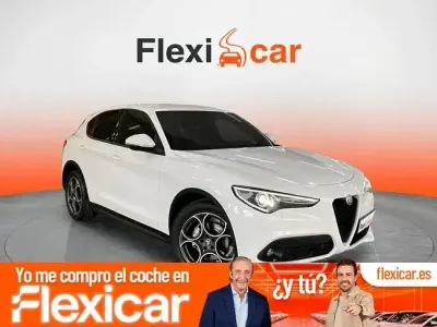 Usado Alfa Romeo Stelvio Sprint 160 CV (117 kW) 2022 Blanco SUV