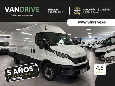 Blanco Usado 2025 Iveco Daily Berlina | 38.900 €