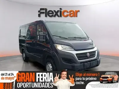 Usado Fiat Ducato 150 CV (110 kW) 2025 Azul Van