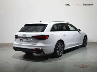 Usado Audi A4 S-Line 163 CV (119 kW) 2024 Blanco Familiar