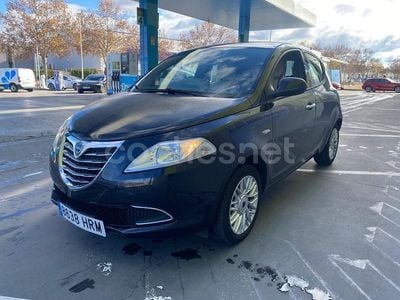 Negro Usado 2013 Lancia Ypsilon Gold Utilitario | 3800 € (Super precio)