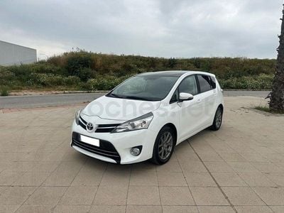 Usado Toyota Verso Advance 112 CV (82 kW) 2016 Blanco Monovolumen