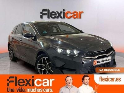 Usado Kia Ceed 120 CV (88 kW) 2021 Gris Utilitario