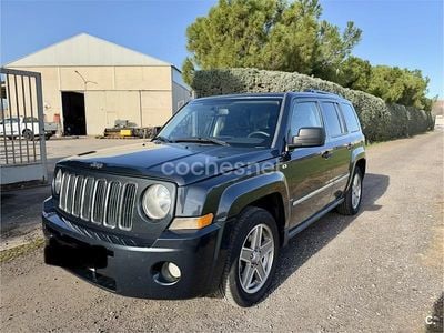 Usado Jeep Patriot Limited 140 CV (102 kW) 2009 Verde SUV