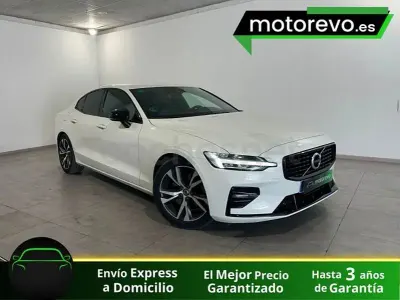 Usado Volvo S60 Core 197 CV (144 kW) 2022 Blanco Berlina