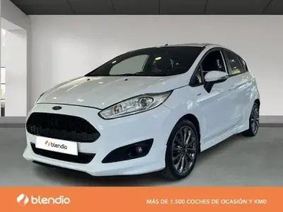 Usado Ford Fiesta Trend 100 CV (73 kW) 2017 Utilitario