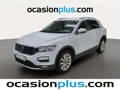 Usado VW T-Roc Advance 110 CV (80 kW) 2021 Gris plata SUV
