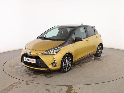 Usado Toyota Yaris Hybrid 101 CV (74 kW) 2019 Dorado Berlina