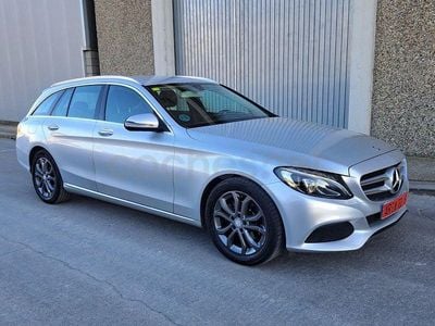 Usado Mercedes C200 160 CV (117 kW) 2019 Gris / plata Familiar