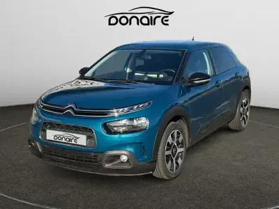 Usado Citroën C4 Cactus Live 100 CV (73 kW) 2018 Azul Utilitario