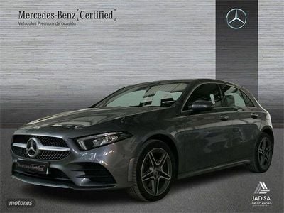 Gris / plata Usado 2020 Mercedes A250 AMG line Berlina | 26.990 € (Precio justo)