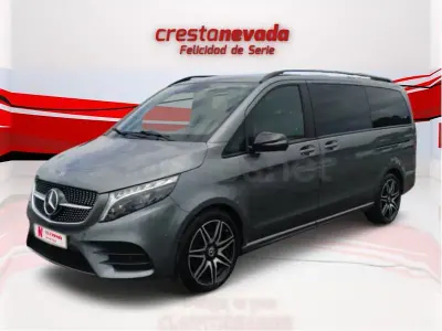 Begagnad Mercedes V300 Avantgarde 239 HK (175 kW) 2023 Grå Minibuss