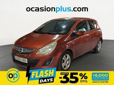 Usado Opel Corsa Expression 86 CV (63 kW) 2013 Naranja Utilitario