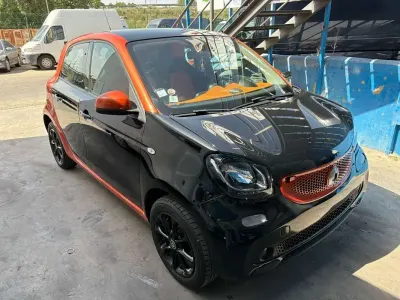 Usado Smart ForFour 71 CV (52 kW) 2016 Negro Utilitario
