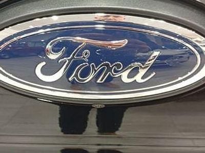 Nuevo Ford Ranger Wildtrack 280 CV (205 kW) 2025 Gris / plateado Recogida