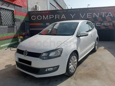 Usado VW Polo Advance 70 CV (51 kW) 2014 Blanco Berlina